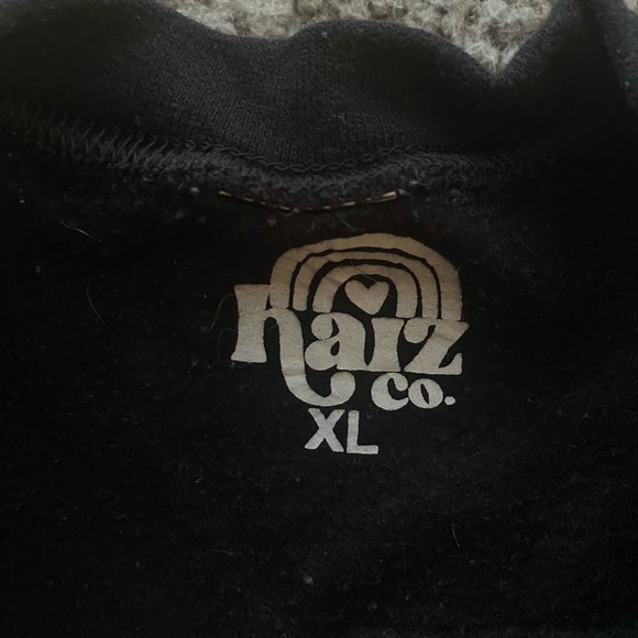 Bucky Barnes crew neck - Picture 2 of 3